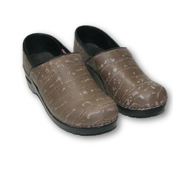 Sanita Nurses Clogs Brown Distressed Size 39 - Picture 6 of 8